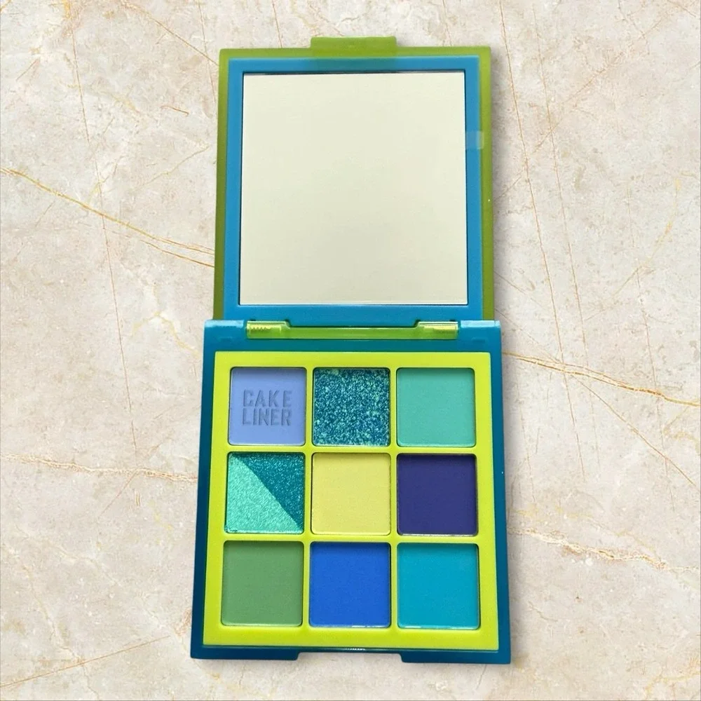 Huda Beauty Color Block Obsessions Eyeshadow Palette Blue Green 9 Pan